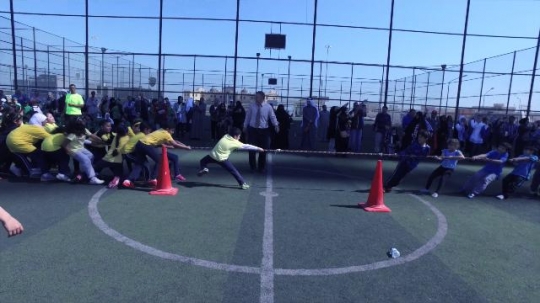 Tug of war kids sport|-