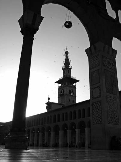 mosque in damascus black and white