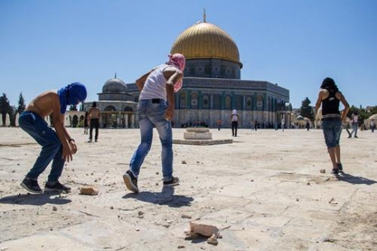 Clashes in Jerusalem Al-Aquds