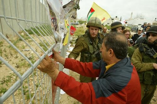 palestinians on border