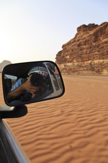 shooting into the driver mirro