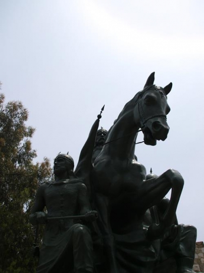 Statue of Salah ud-Din