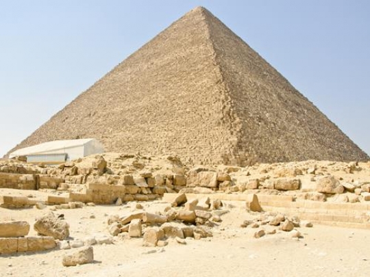 Pyramidy