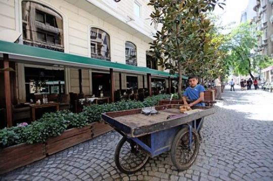 Portable Pay Phone in Istanbul