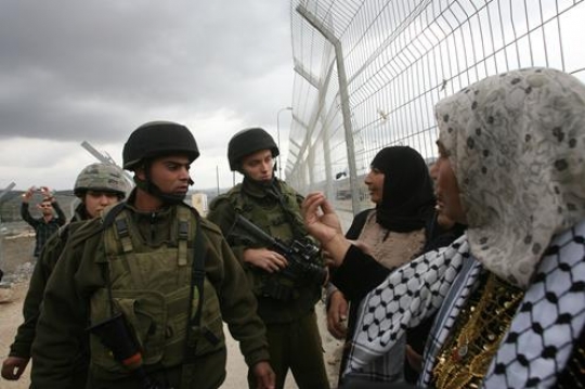 palestinian women and israeli 