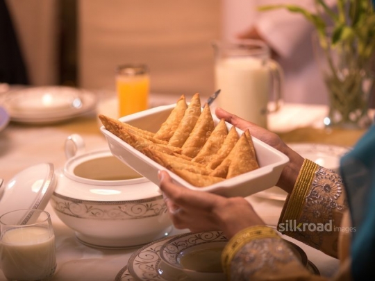 Serving puff pastry|-