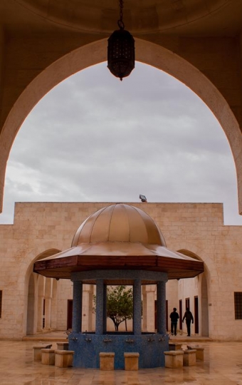 mosque and shrine of a prophet