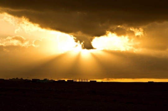 sun rays through the clouds