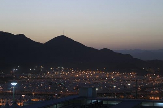 menna city at night