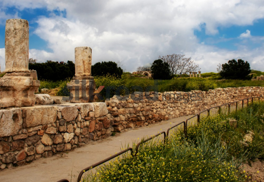 Amman-citadel-path-and-road