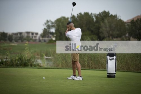 1804-ET-Golf