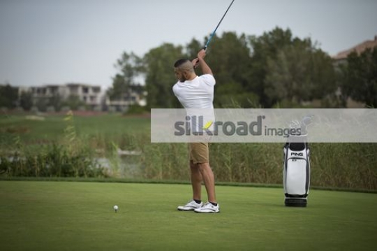 1804-ET-Golf