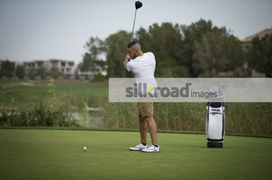 1804-ET-Golf