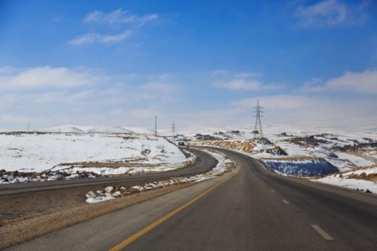 snow on highway road