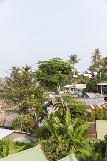 general view of poor mansions