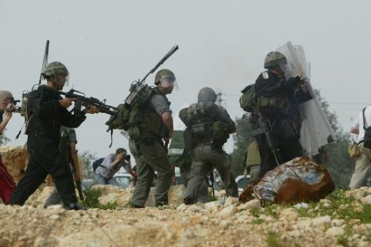 israeli troops