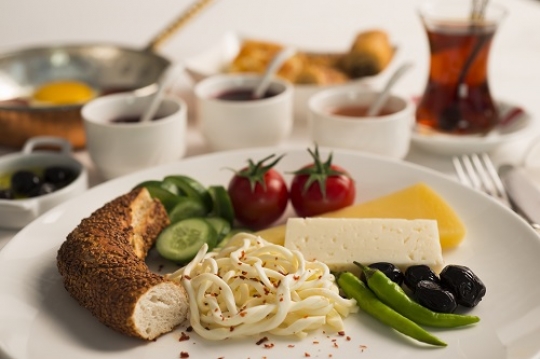 -Turkish Traditional Breakfast|-Geleneksel Türk Kahvaltisi