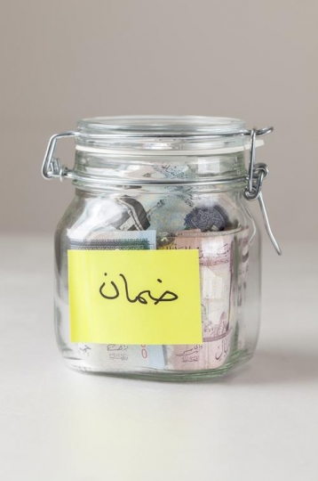 saving money jar