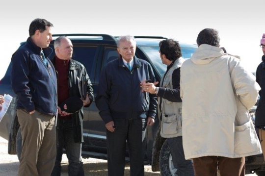 officials heading a refugee mission