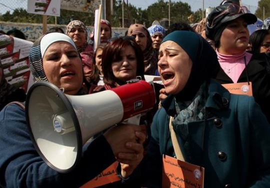 Palestinian women in protest