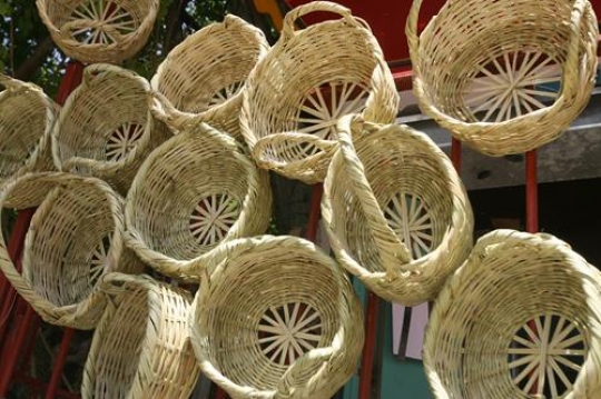 Straw basket