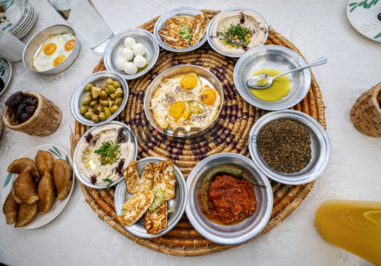food-table-ramadan-suhor-08